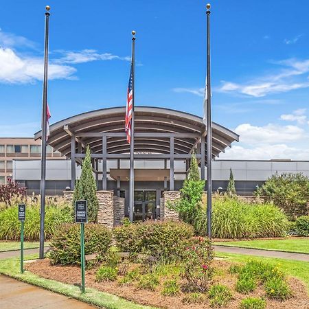 Hotel Doubletree By Hilton Columbus Exterior foto