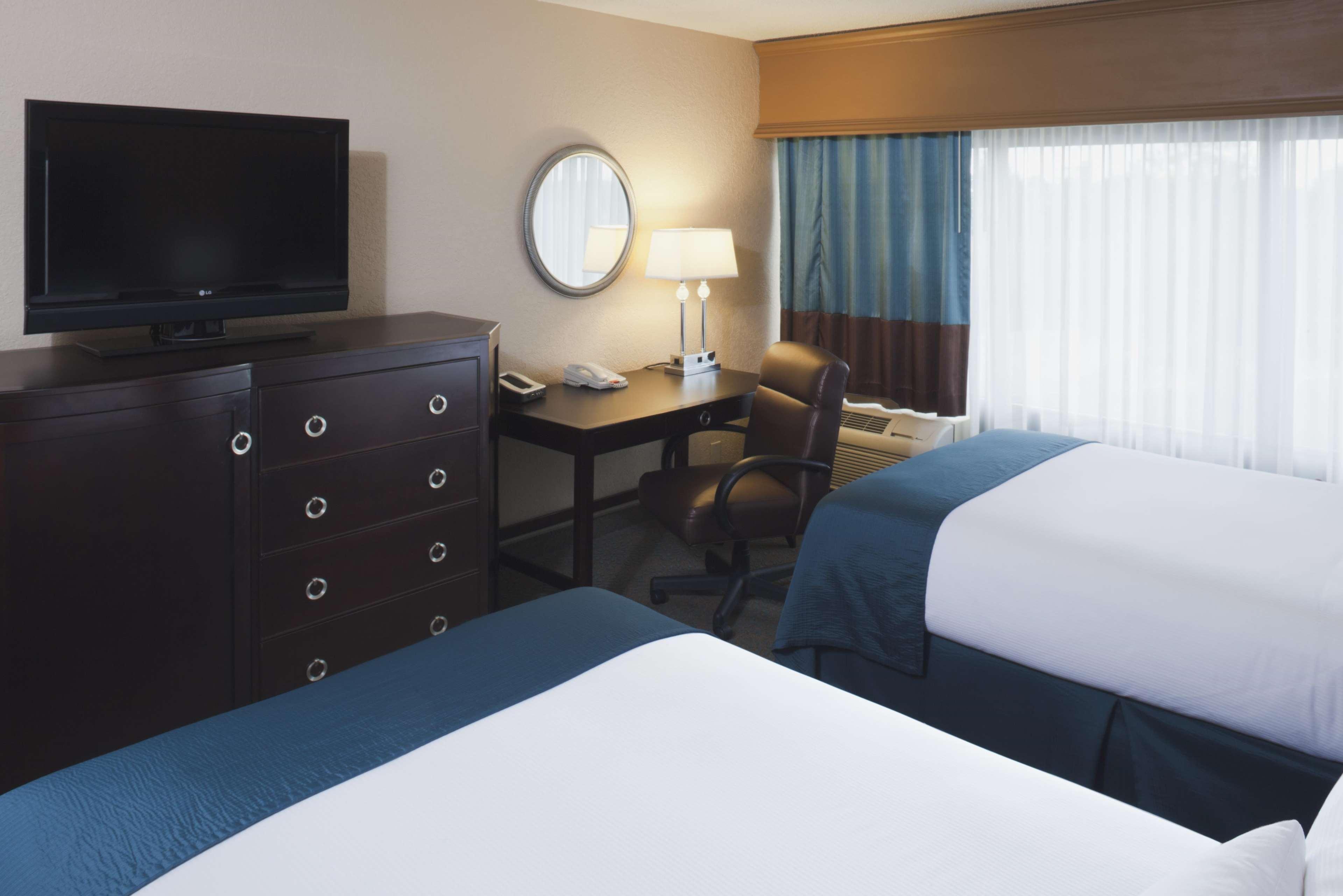 Hotel Doubletree By Hilton Columbus Zimmer foto