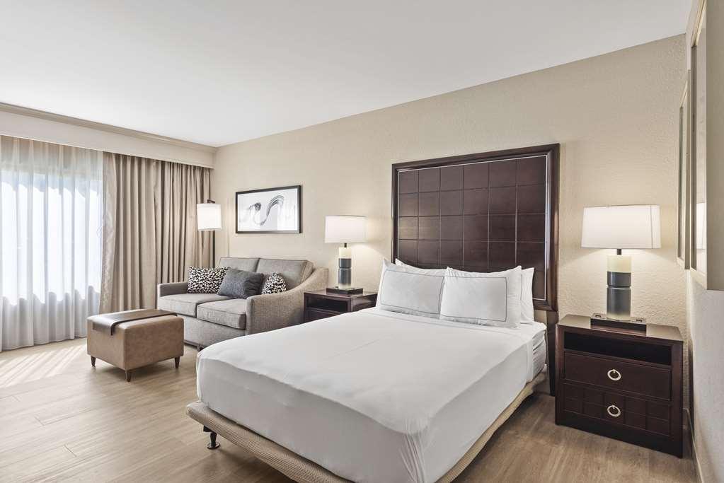 Hotel Doubletree By Hilton Columbus Zimmer foto