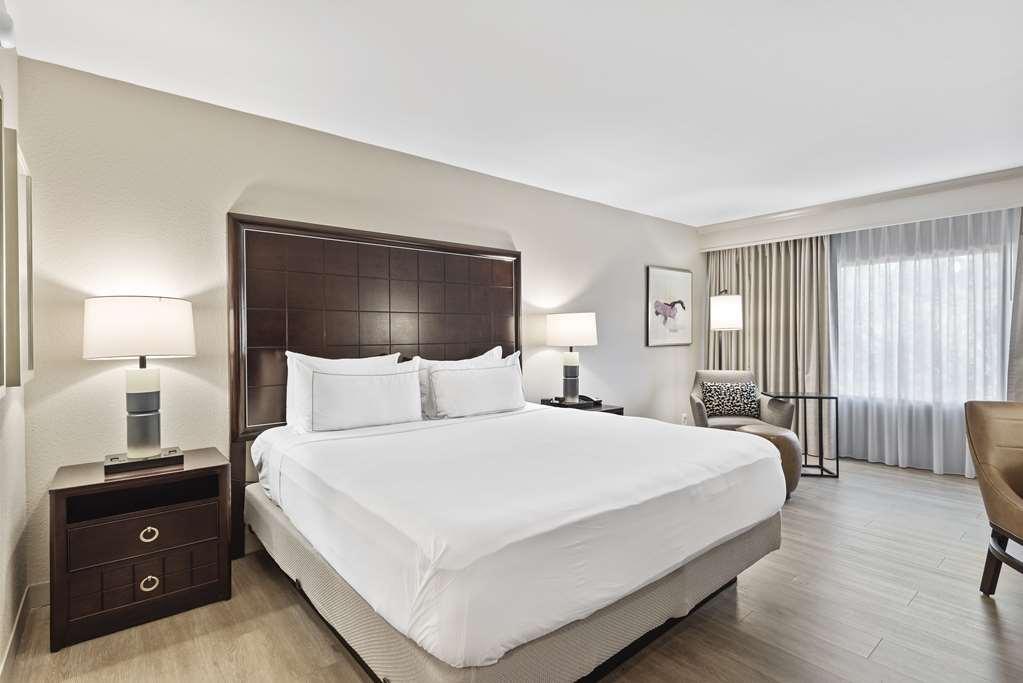 Hotel Doubletree By Hilton Columbus Zimmer foto