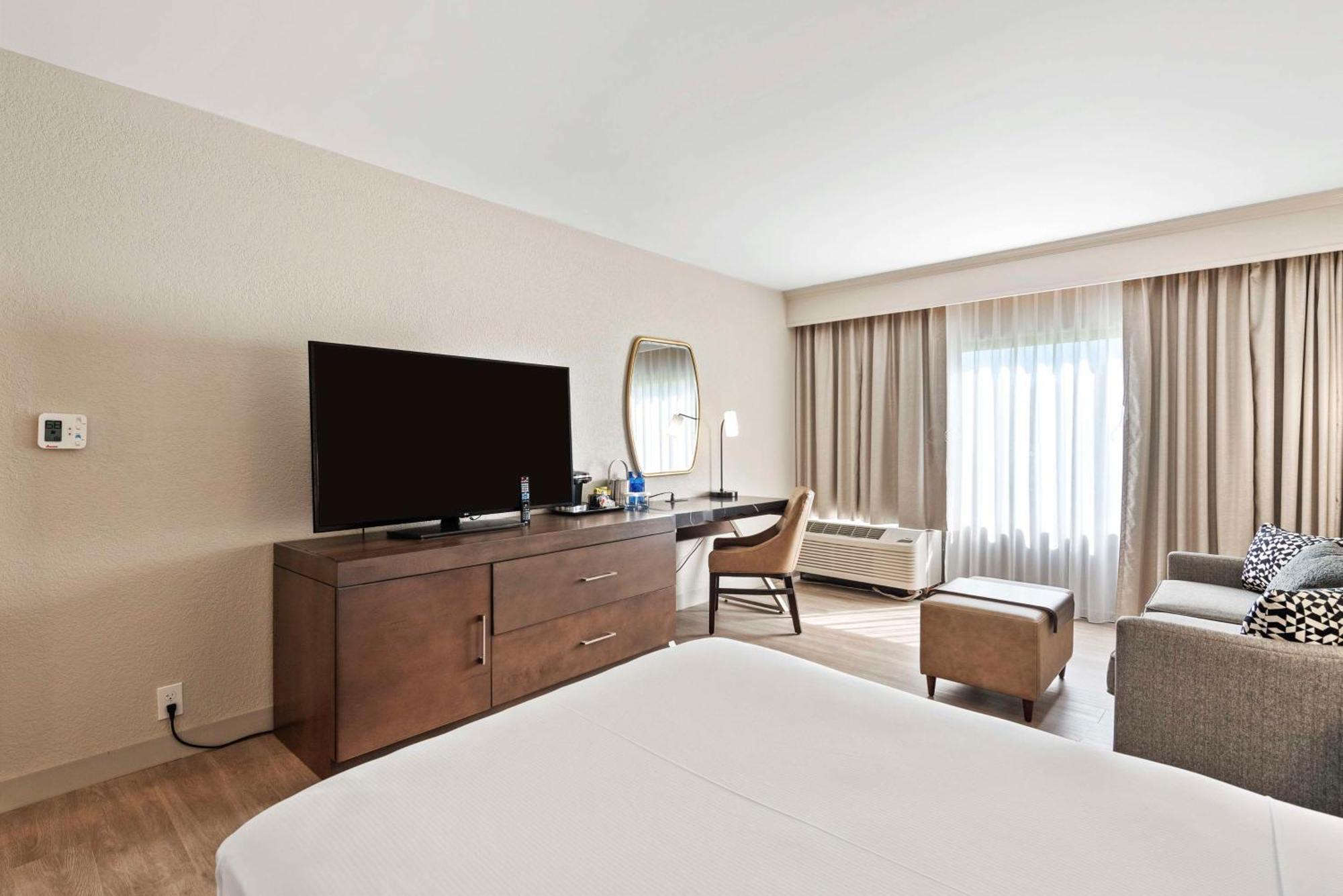 Hotel Doubletree By Hilton Columbus Exterior foto